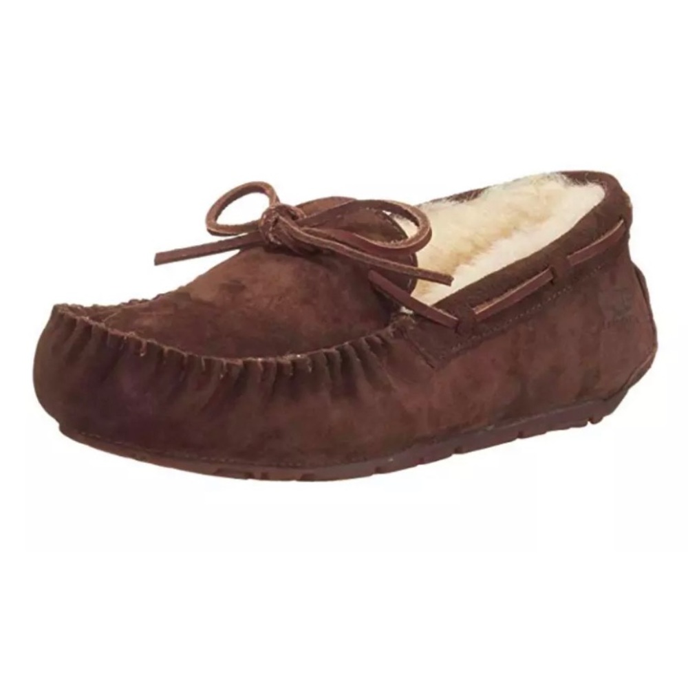 UGG AUSTRALIA  Women’s  DAKOTA  MOCCASINS  5612